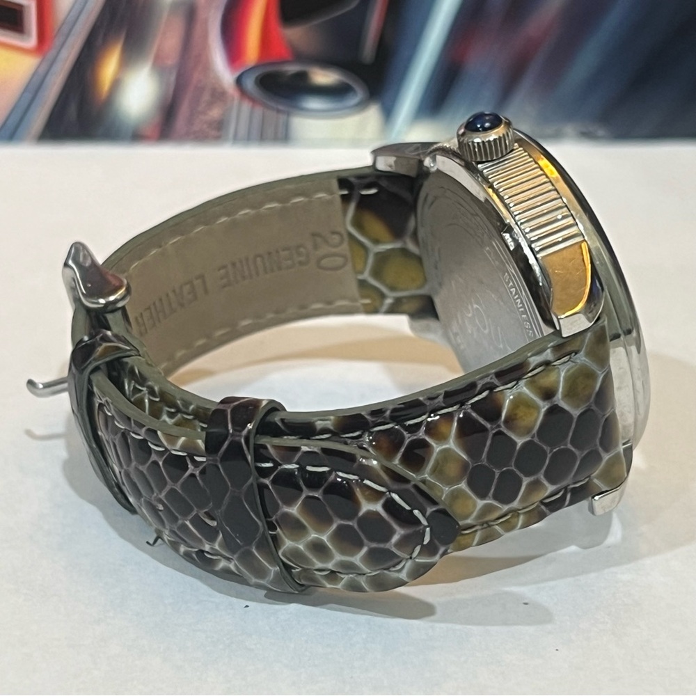 Invicta Silver Watch with Textured Brown Strap - Picture 6 of 11